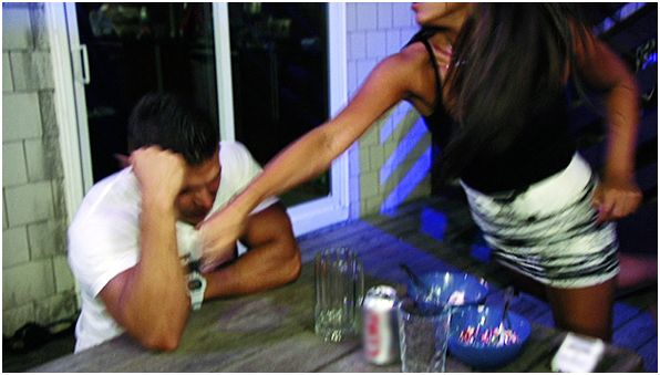 sammi-punches-ronnie-jersey-shore-picture