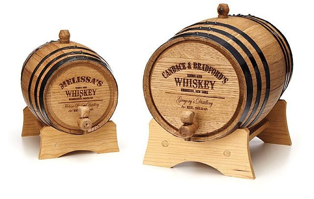 Unique Groomsmen Gifts 2022: Personalized Whiskey Barrel
